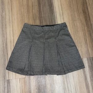 Max Studio Pleated Skirt (Size M)